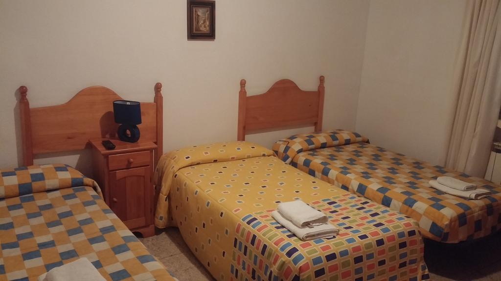 Отель Casa Exposito Пуэнте-Вьесго Экстерьер фото